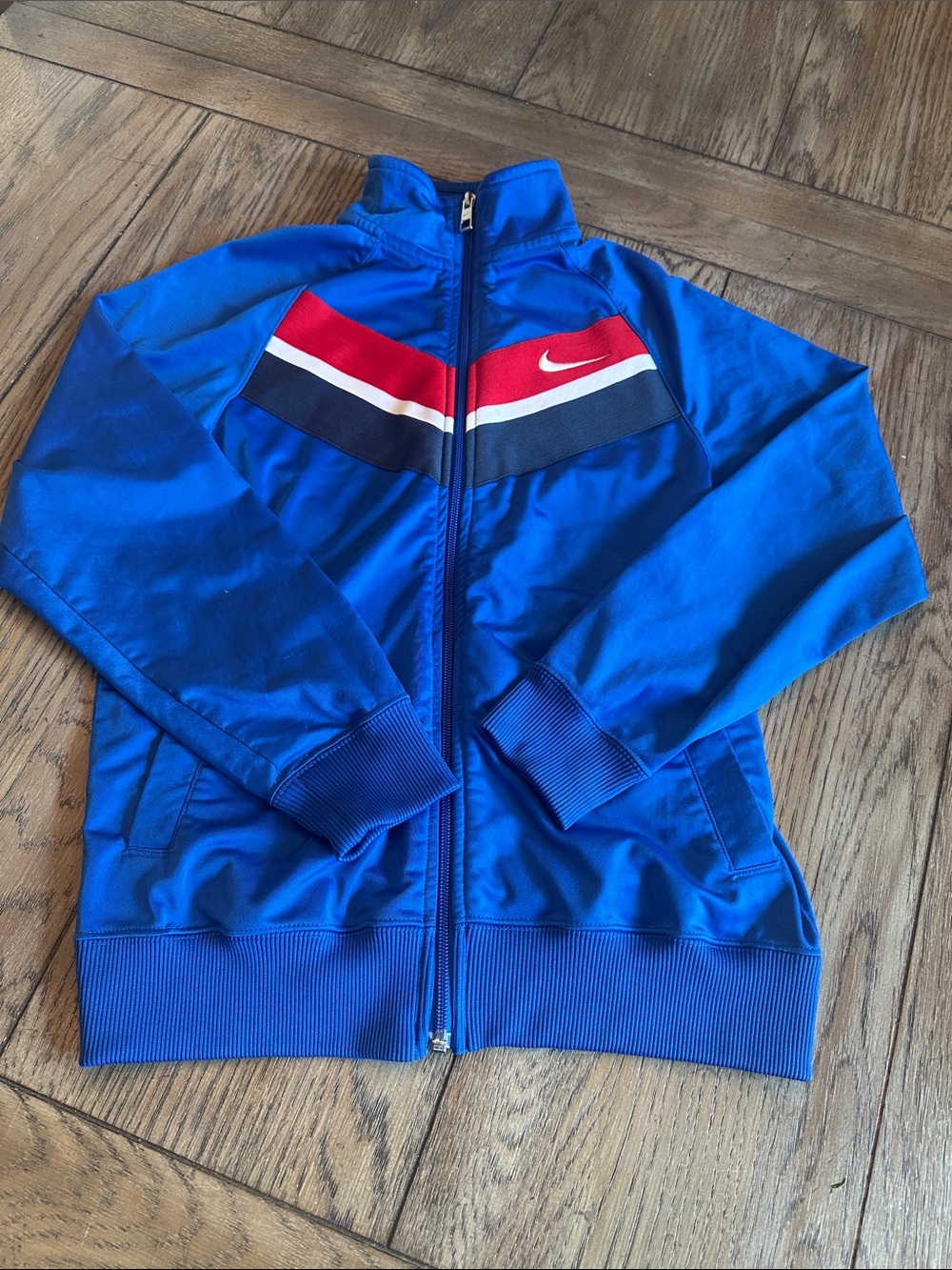 Vintage 2012 Nike Boys M Royal Blue Chevron Full Zip Track Jacket 518030-491